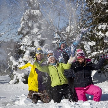 s16s-enfants-dans-la-neige-2credit-photo-billotte-528