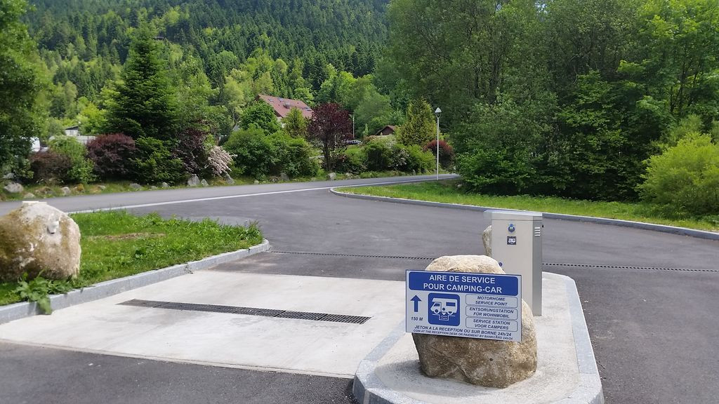 camping-cars-haut-des-bluches-la-bresse-5
