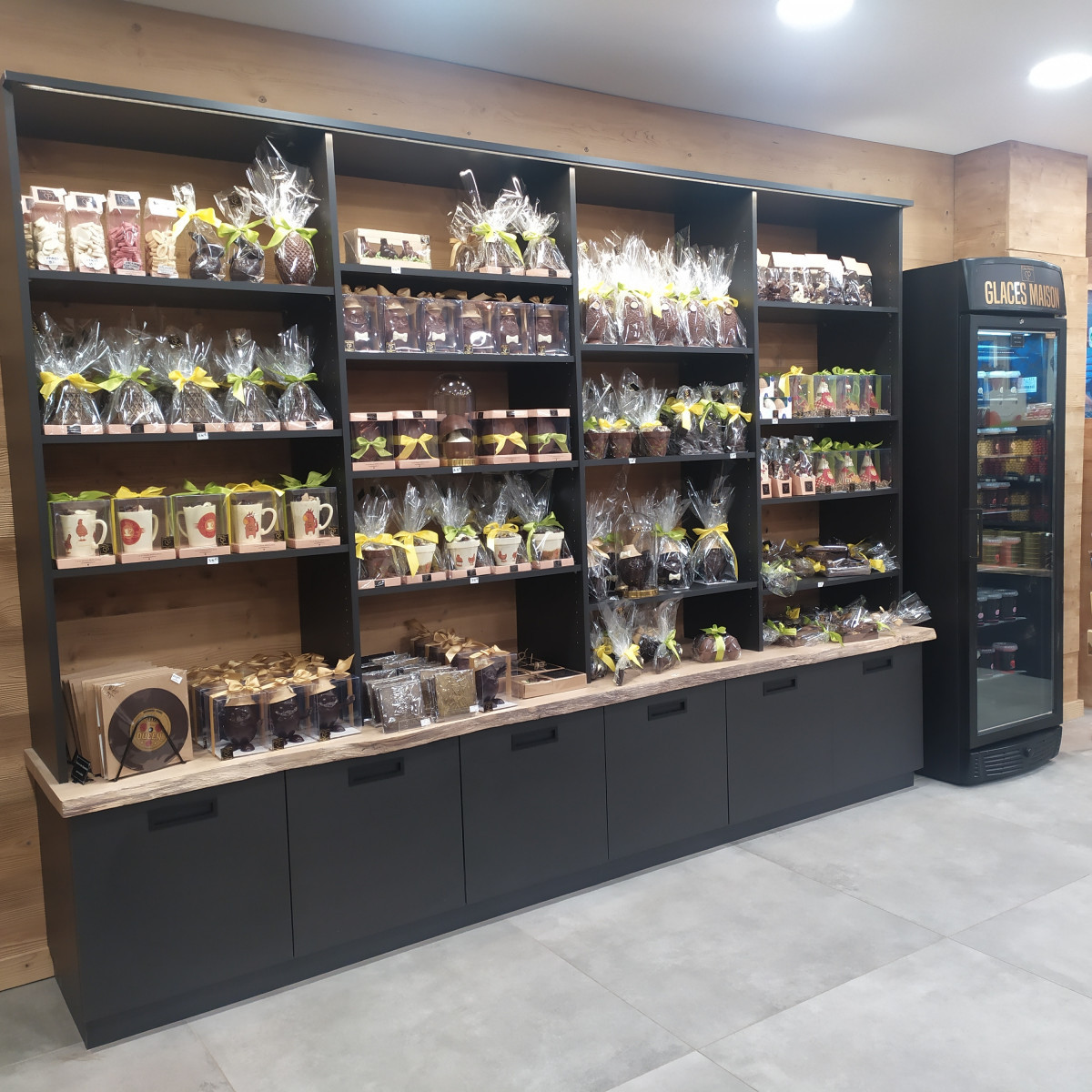 Chocolaterie-chez-pierre-la-bresse-1