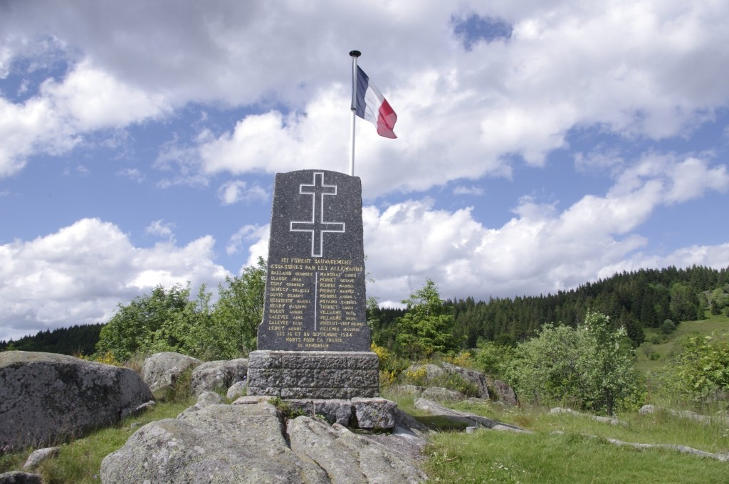 Monument-de-la-tete-de-chemeneau-la-bresse-1