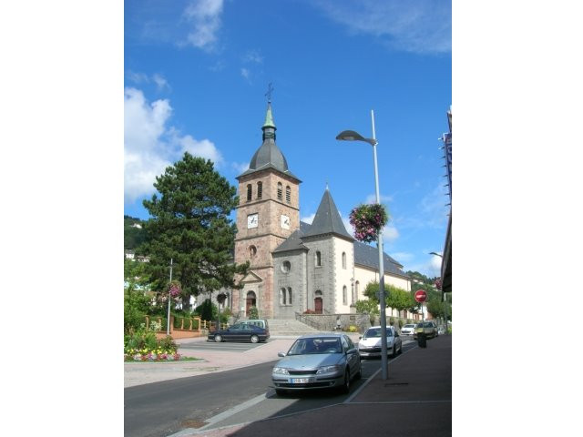eglise-catholique-la-bresse