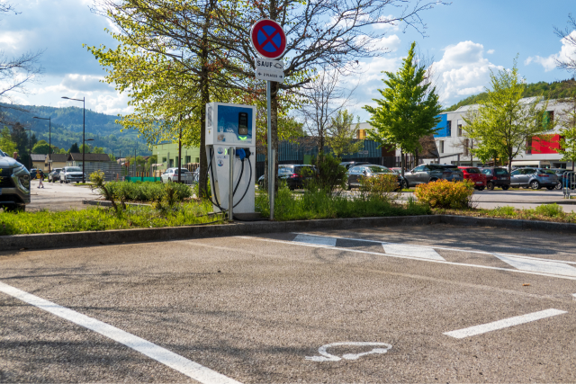borne-recharge-vehicule-electrique-saulxures-sur-moselotte-1