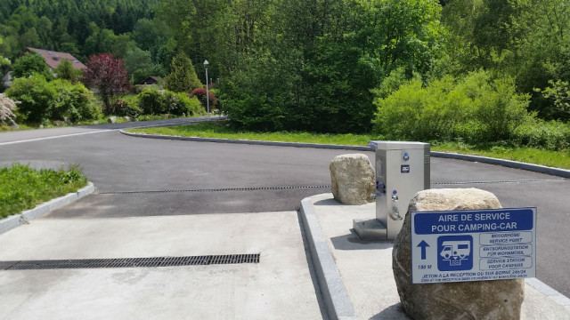 service-camping-cars-haut-des-buches-la-bresse-1