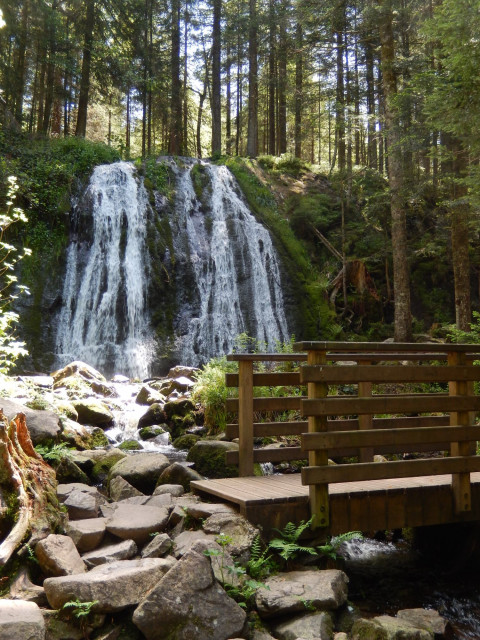 cascade-de-la-pissoire-site-naturel-vagney-1