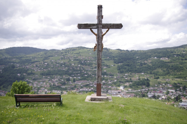 monument-calvaire-la-bresse-1