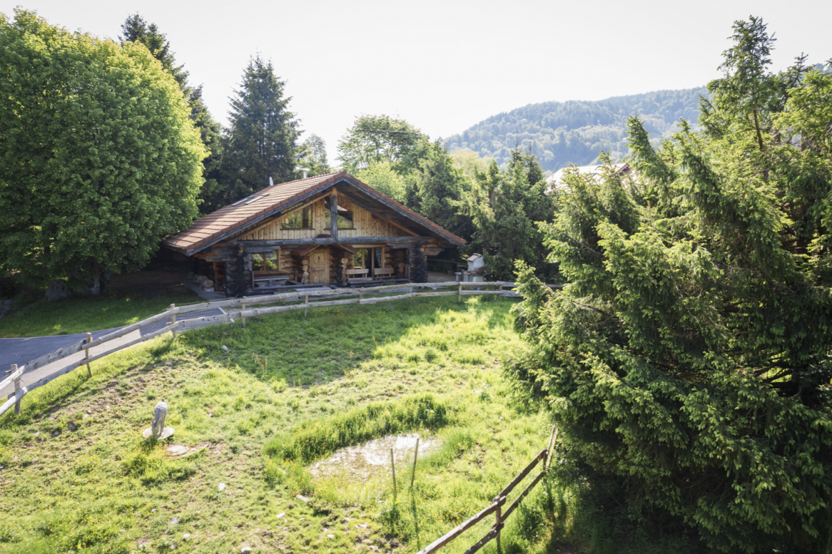  Chalet 8 personnes La Fuste du Suchelot 100m² Basse sur le Rupt Hautes Vosges