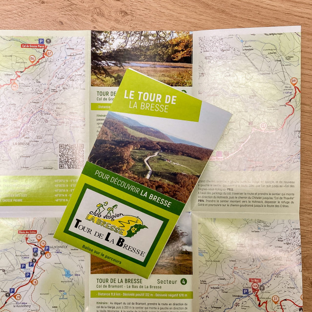 Topo-Guide Le Tour de La Bresse